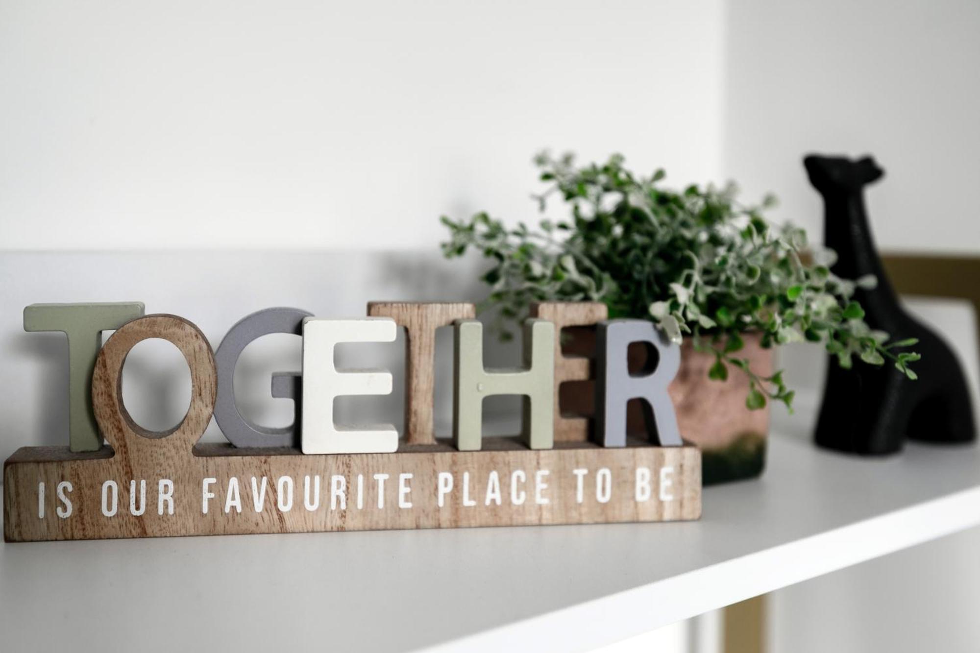 Wembar Hotel London Ngoại thất bức ảnh