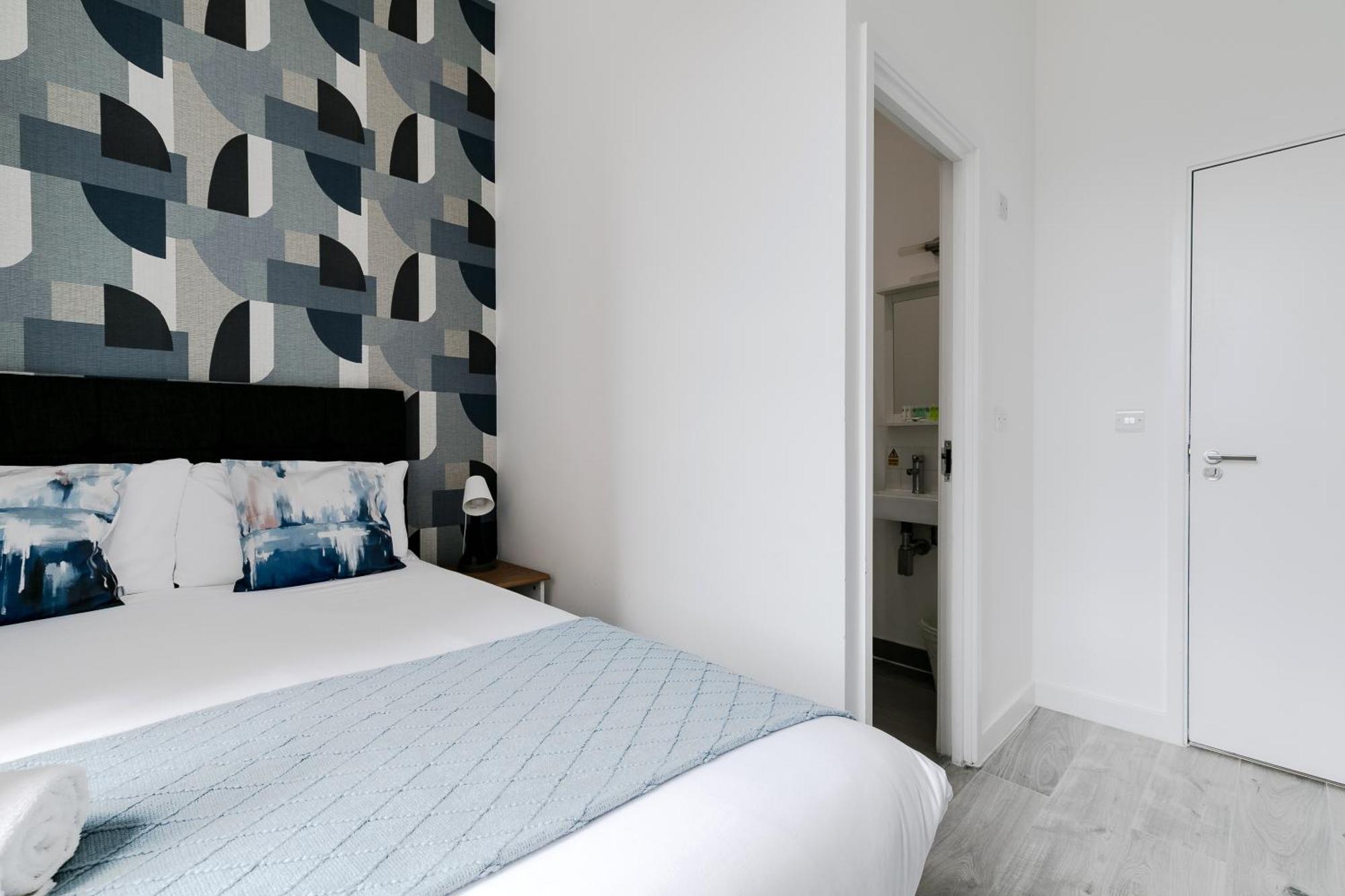 Wembar Hotel London Phòng bức ảnh