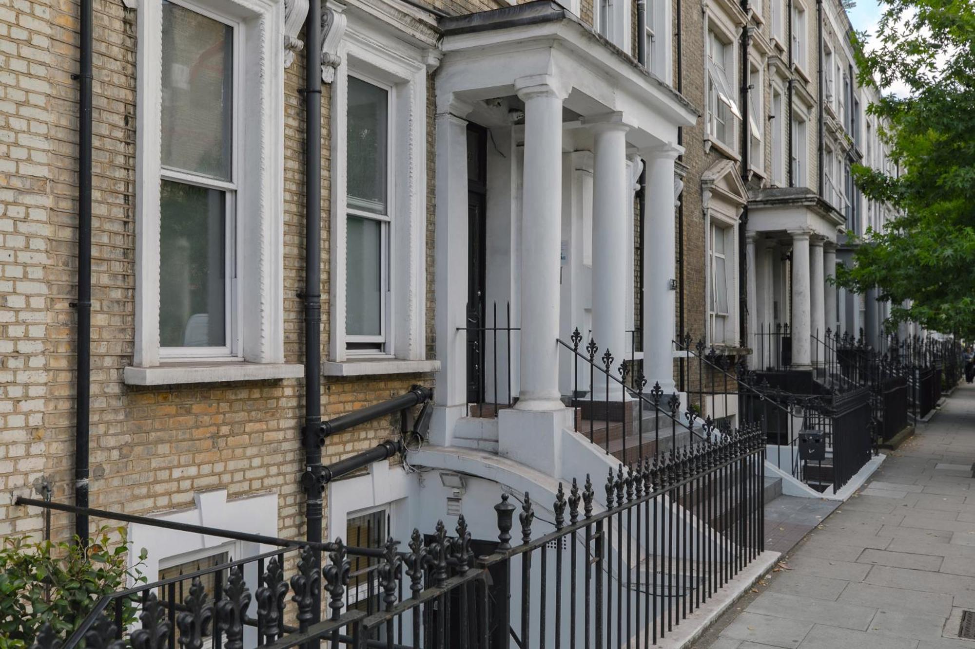 Wembar Hotel London Ngoại thất bức ảnh